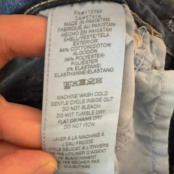 NWT True Religion Joey Flare Jeans Size 26 Medium Wash Flap Pockets Twist Hem - Picture 10 of 12